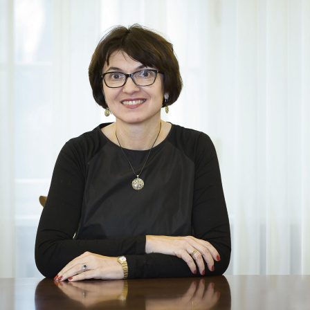 prof. dr hab. Irina Kowalska