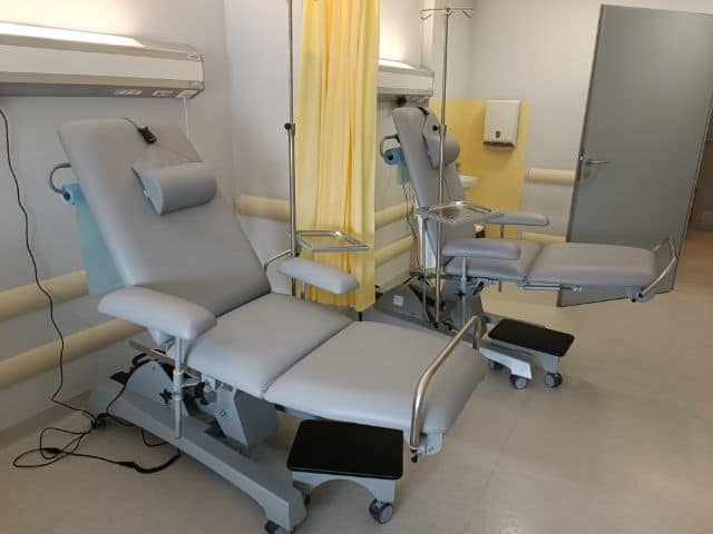Łóżka znajdujące się w Klinice Gastroenterologii i Chorób Wewnętrznych USK na tzw. leczenie biologiczne